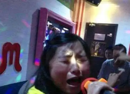 搞笑gif图女友太美了我很没自信,她的理由终于让我放心了