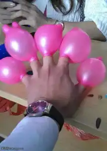 搞笑图片这样的骚年,都可以约到妹纸