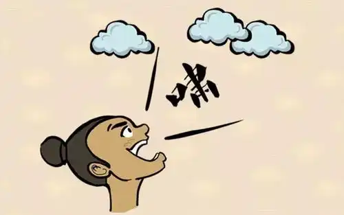 搞笑gif趣图妹子穿个蚊帐似的衣服就算了,还这么喜欢下蹲