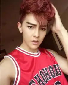 明星神级cos,徐娇孙尚香,汪东城一拳超人,最后一位搞笑的吧