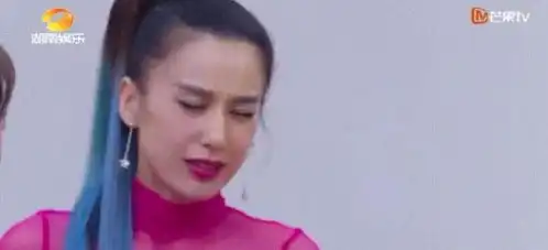 黄圣依的哭上热搜了是怎么回事