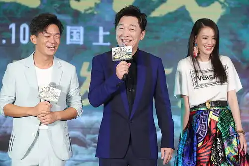 一出好戏首映舒淇落泪为黄渤和工作人员而流