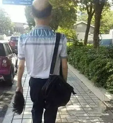 天气太热一首热死人,太有才哈哈,真好笑