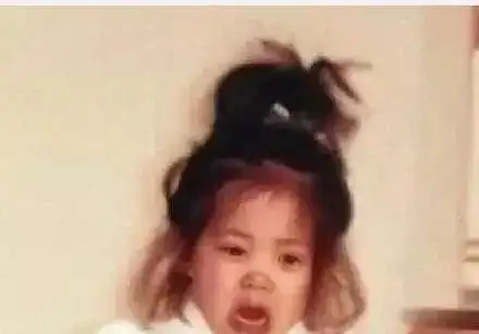 有些明星从小就是童星而且颜值水平高到没天理被雪莉的颜值征服