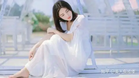 女生发笑哭表情啥意思也许她是为了掩饰自己内心