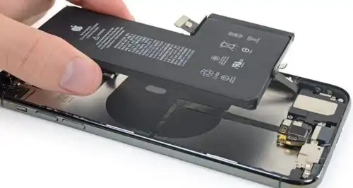 苹果为何不发明可拆卸电池引领行业呢iphone12了电池也不够用啊
