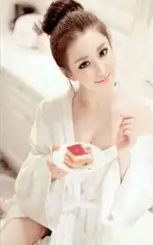 足球宝贝张馨予嫩照