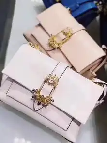 1f名品珠宝区婚礼季,您的三金包选好了吗