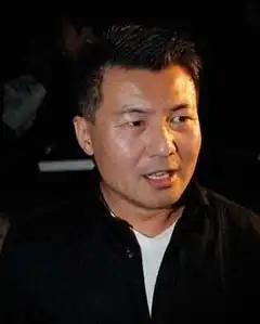 孟桐那英的丈夫